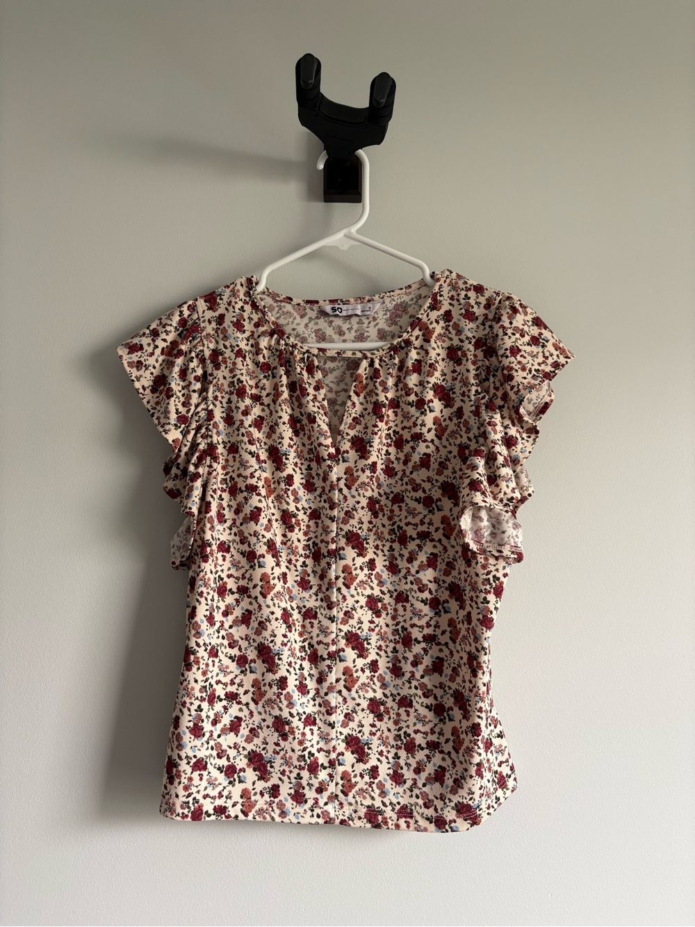 SO Cream Blouse with Red Floral Print and Ruffle Sleeves